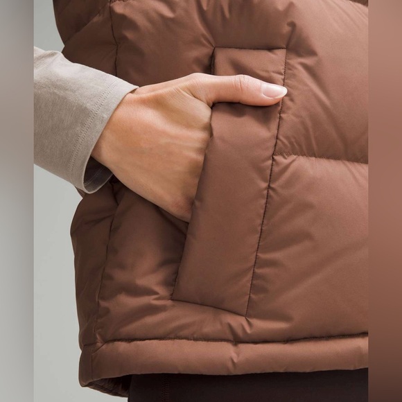 Lululemon Wunder Puff Cropped Vest in Roasted Brown size 4 - Picture 8 of 11